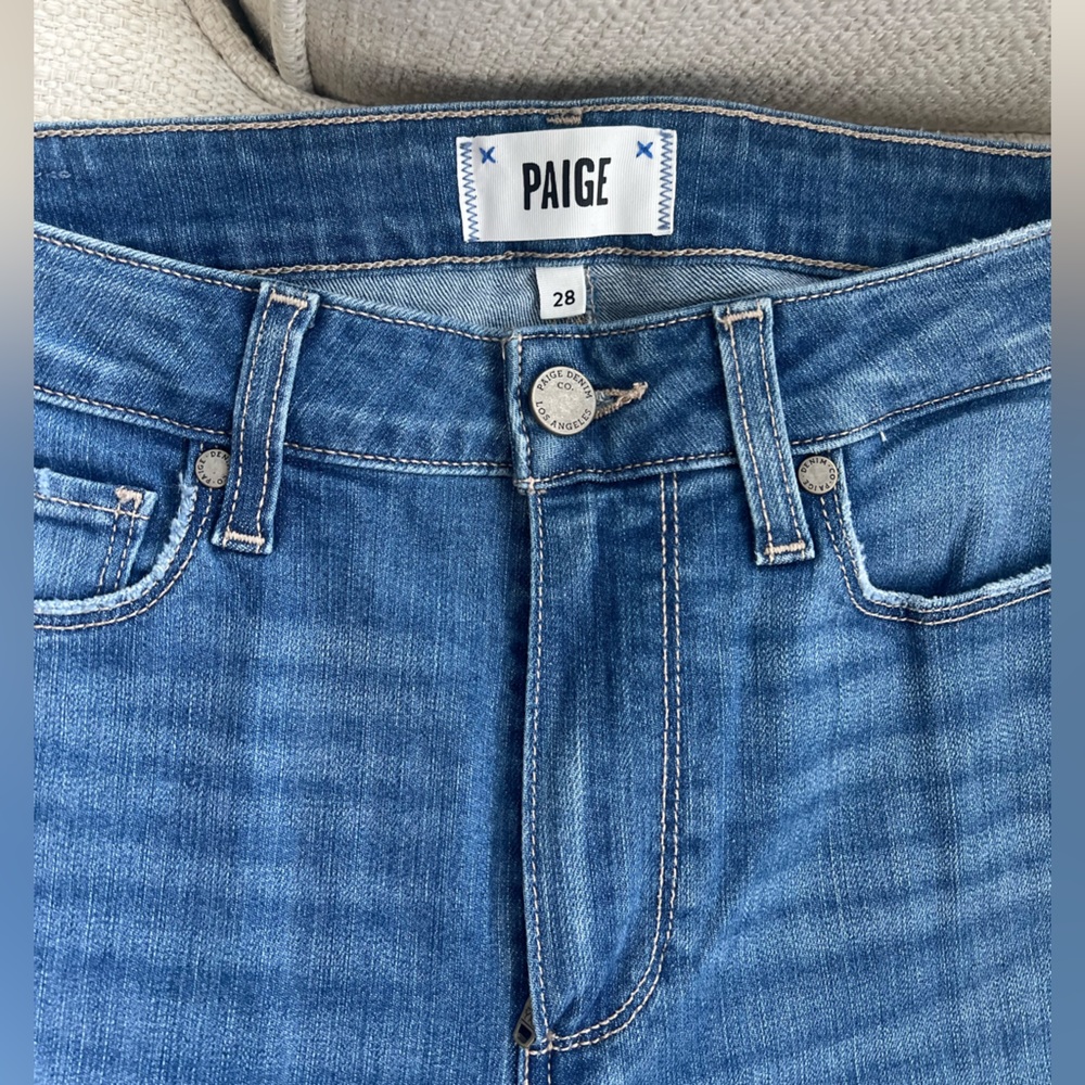 PAIGE Skinny Ankle Jeans